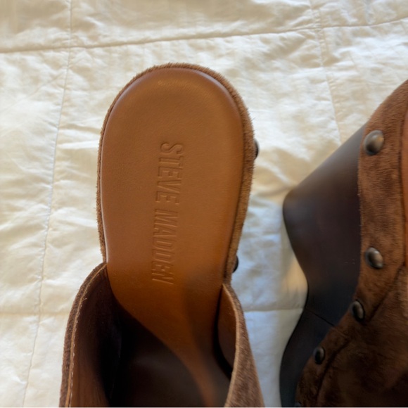 Steve Madden Dark Brown Suede Wedges size 8 excellent used condition - Picture 4 of 5